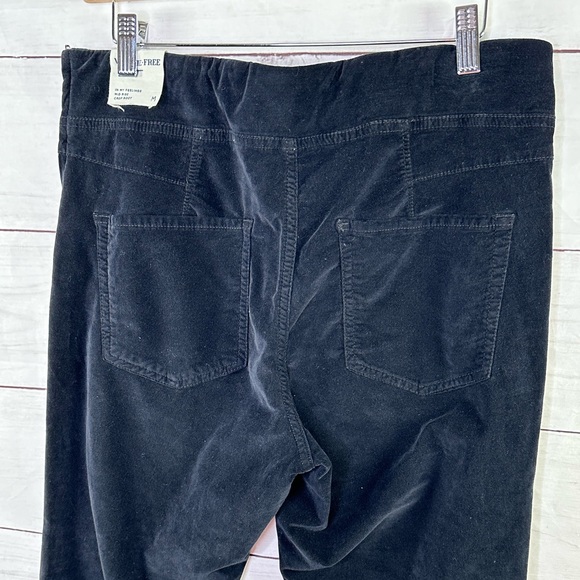 NWT We The Free Free People In My Feelings Velvet Crop Slim Flare Pants Size M - Picture 6 of 14